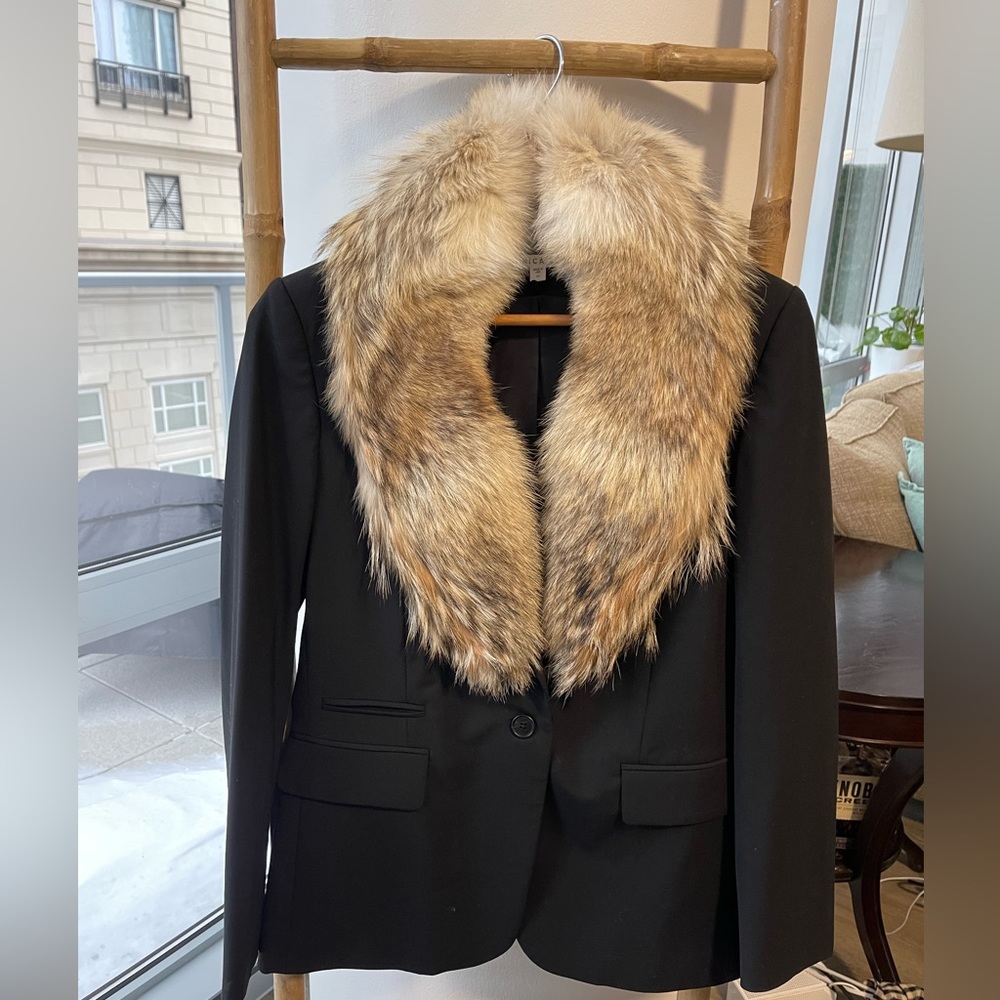 Veronica Beard Fur detachable collar